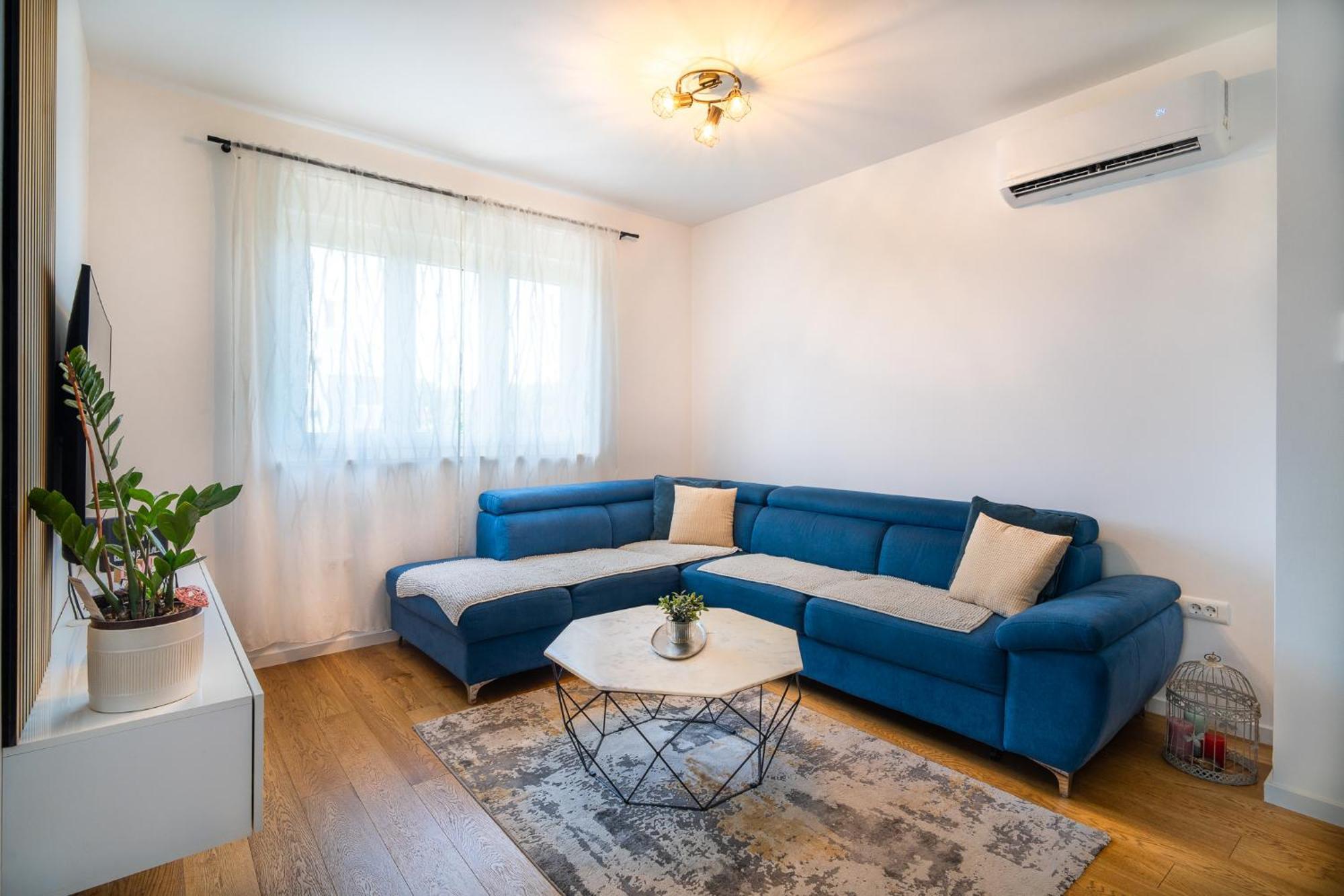 Korina Apartment - Free Private Parking Задар Экстерьер фото
