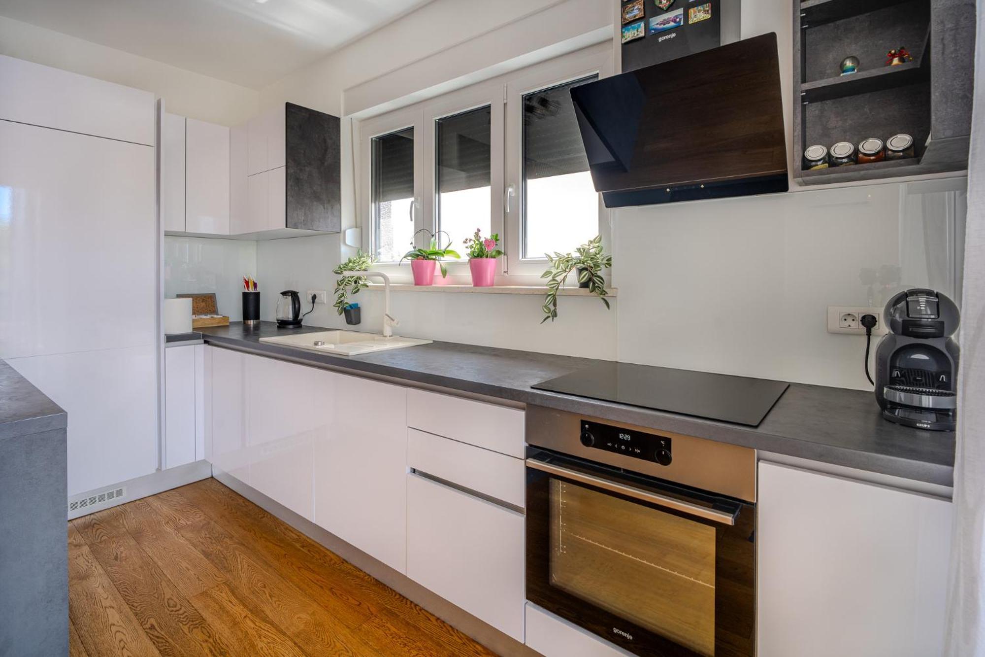Korina Apartment - Free Private Parking Задар Экстерьер фото