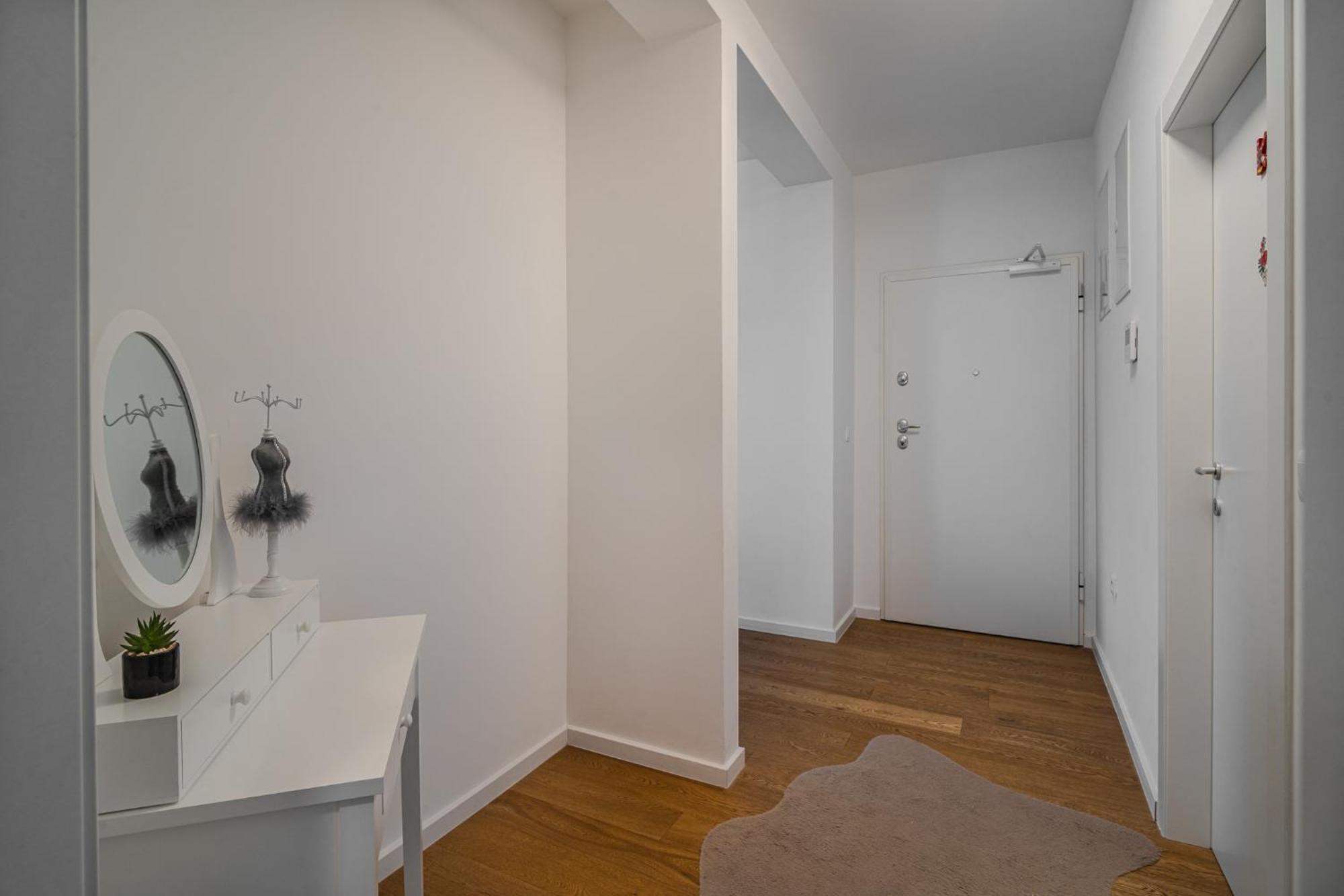 Korina Apartment - Free Private Parking Задар Экстерьер фото